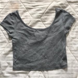 gray crop top